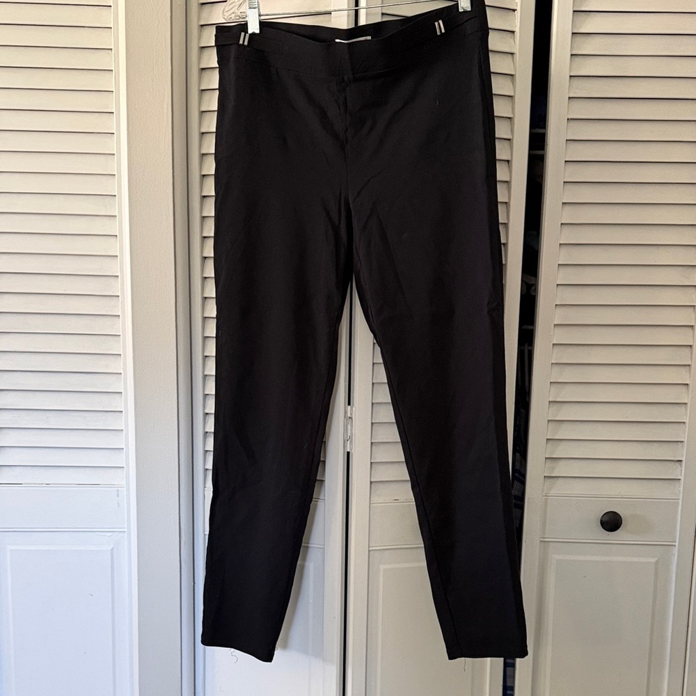 Classic Black Women's Cropped Pants